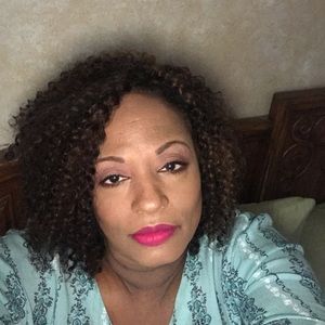 Meet your Posher, Rhonda